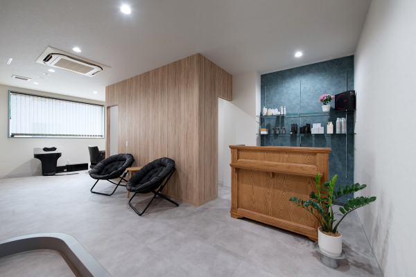 実績に『Hairsalon KAMIYA』を追加しました。